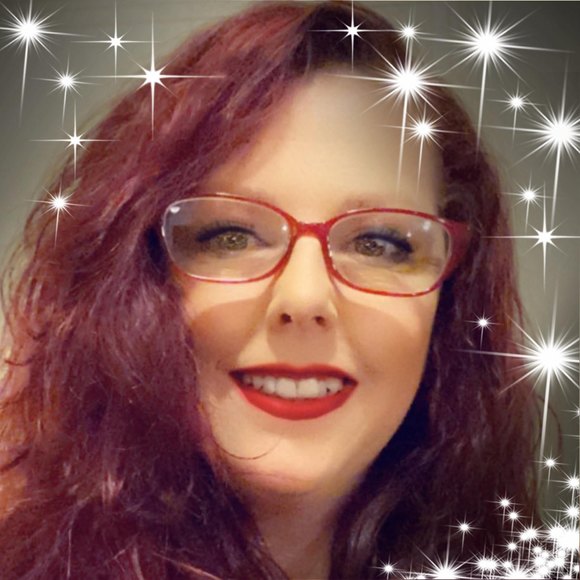 Meet your Posher, Shelly - Picture 1 of 1